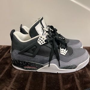 Jordan 4 Fear pack